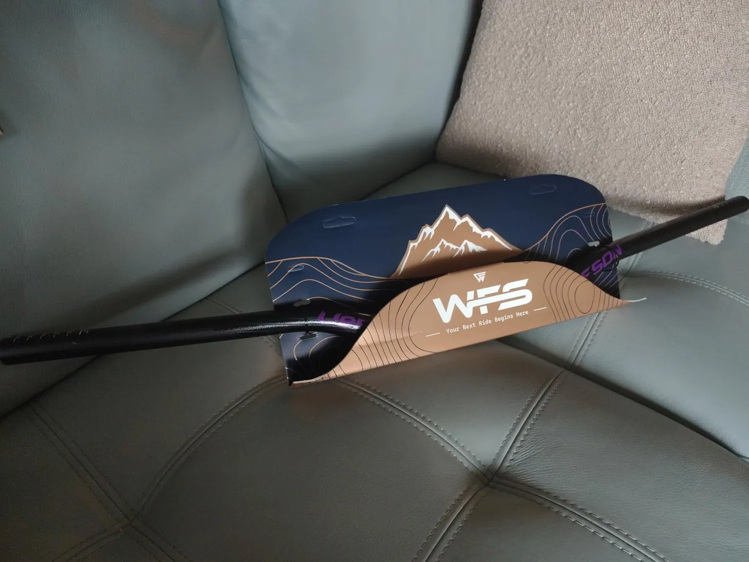 WFS Venture manubrio MTB 35x820mm cashmoney