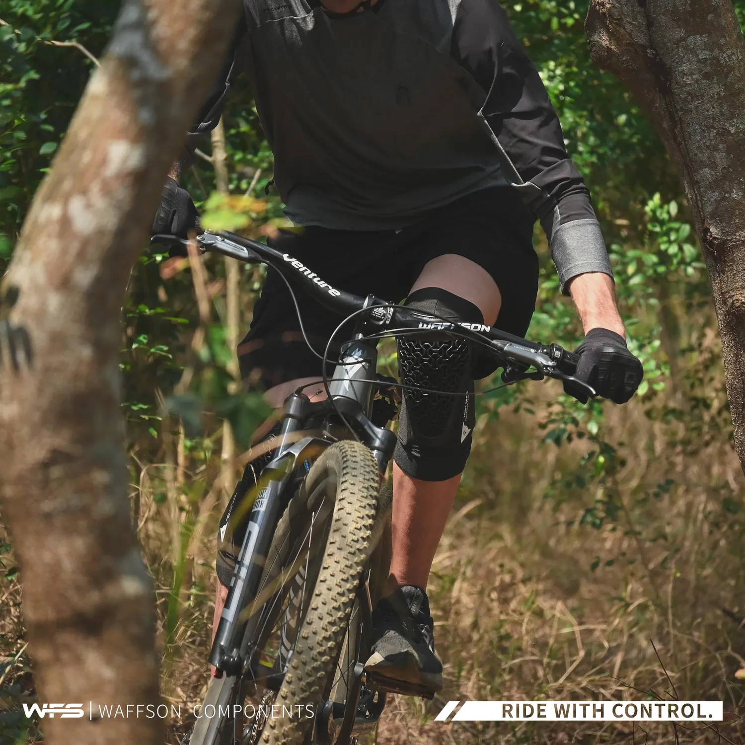 WFS Venture manubrio MTB 35x820mm cashmoney