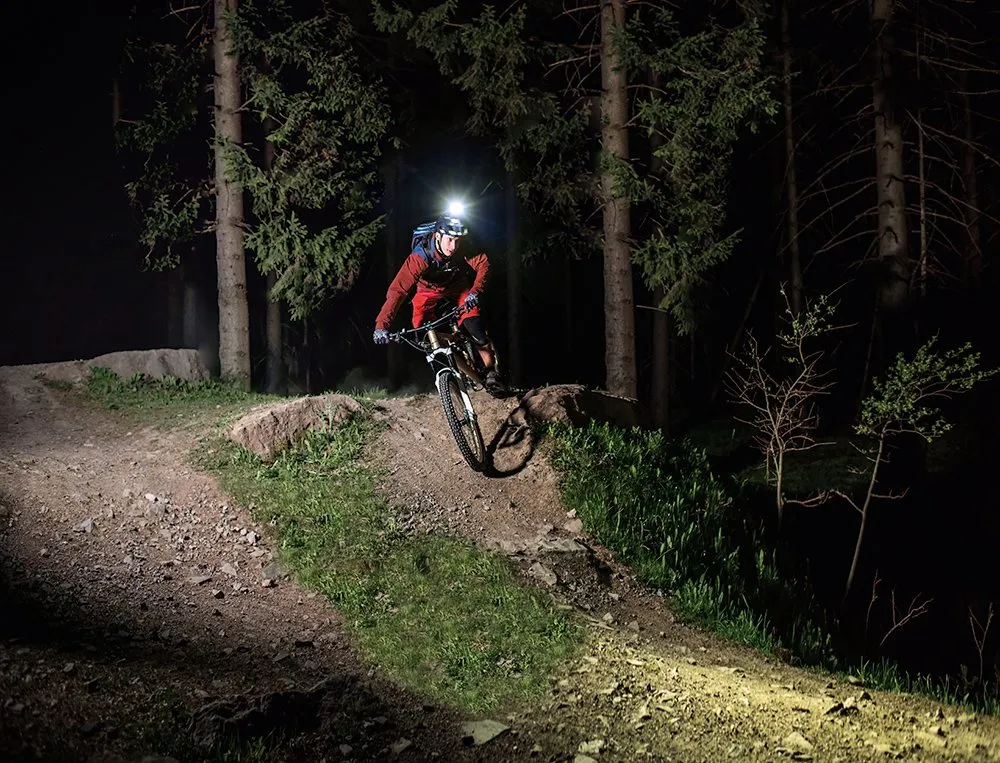 Sigma Buster 2000 HL luce casco bici 2000 lumen
