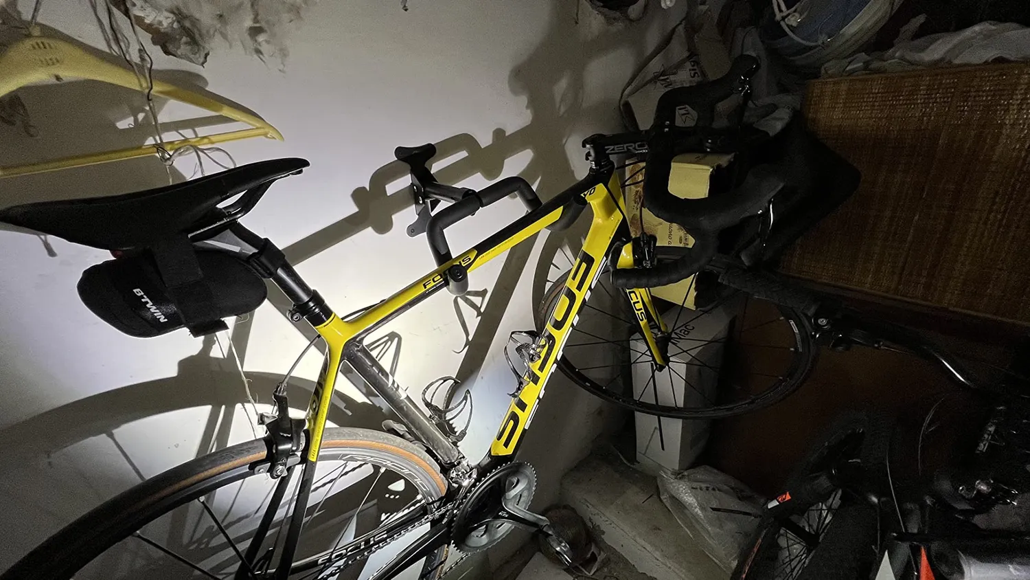 Borgen supporto bici da parete pieghevole nero 20 kg 1 pz