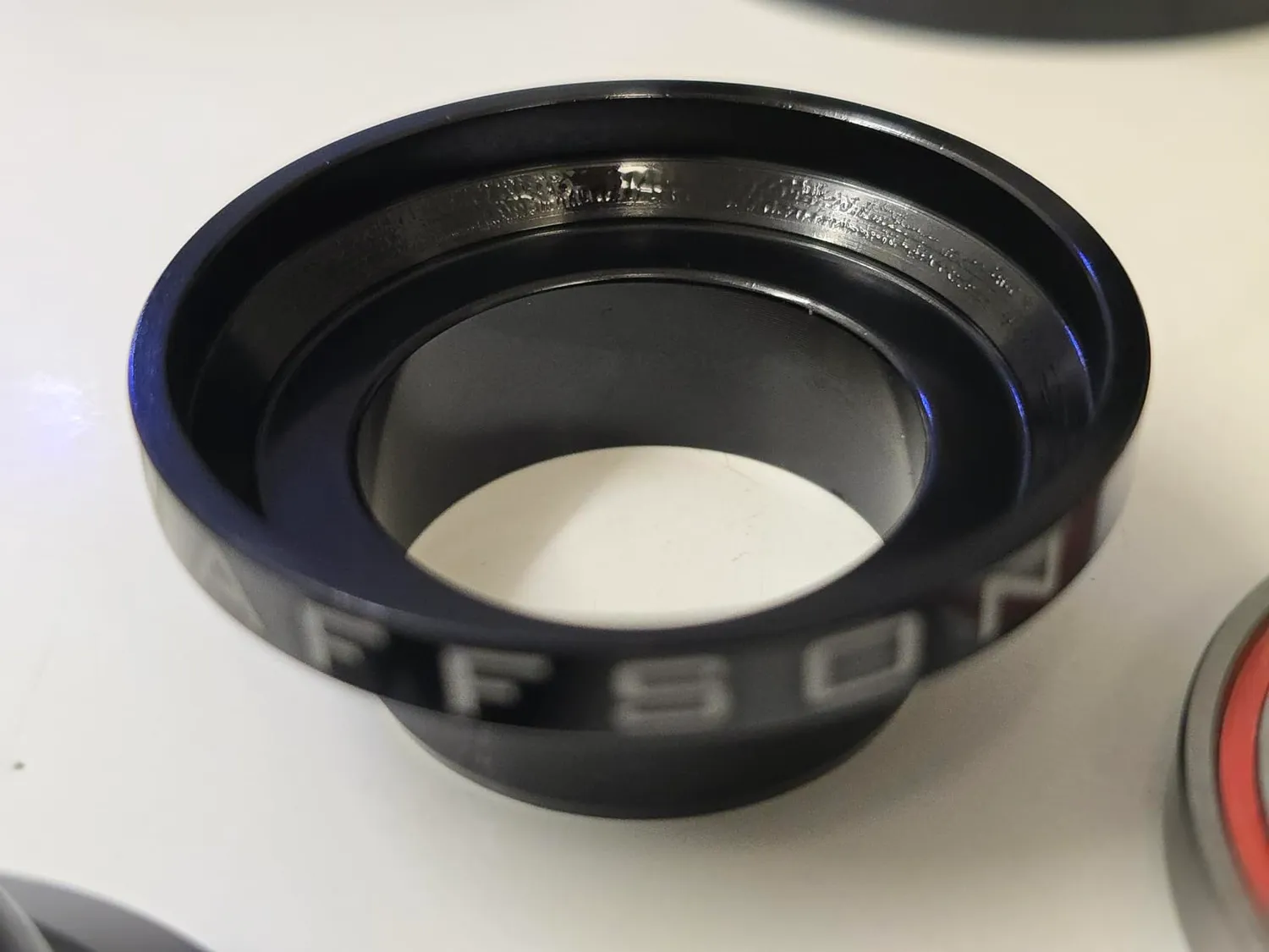 WFS AH.47 serie sterzo filettata 1" cash money
