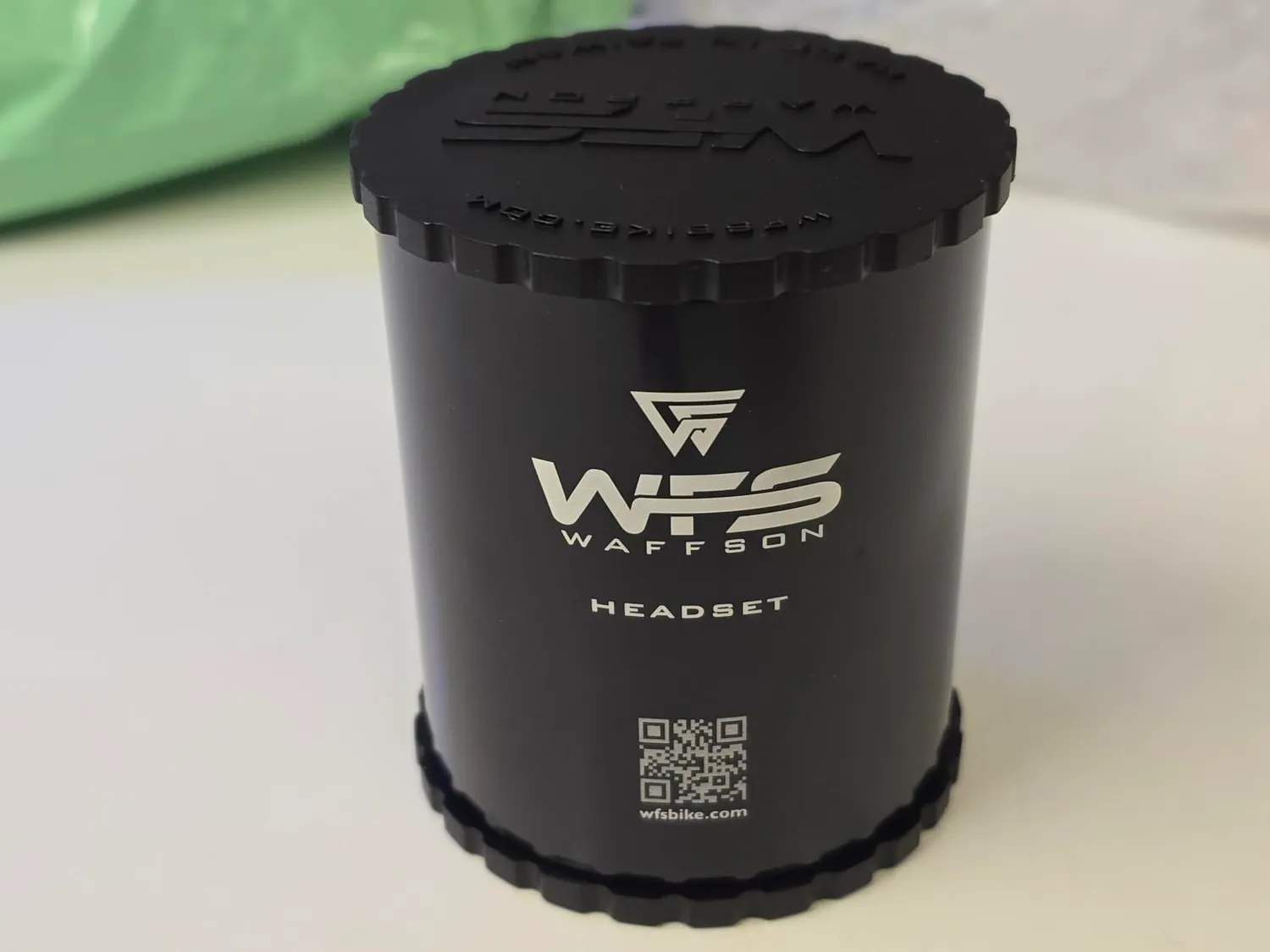 WFS AH.47 serie sterzo filettata 1" cash money