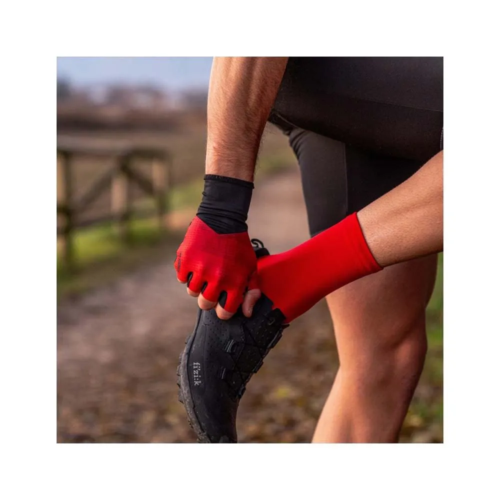 Gist Court Speed 5528 guanti bici corti nero-rosso M