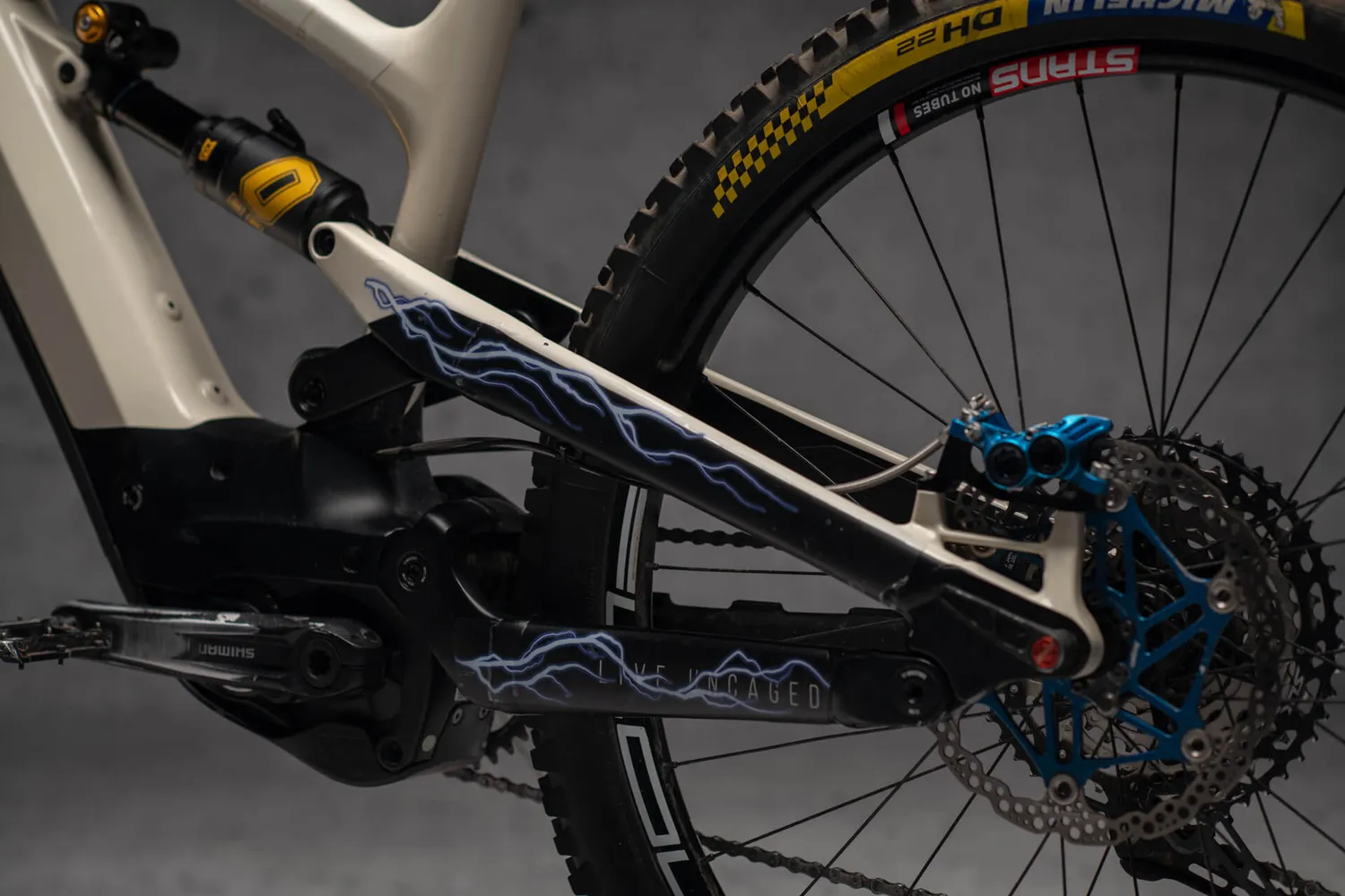 Dyedbro Lightning pellicola telaio ebike Blu opaca