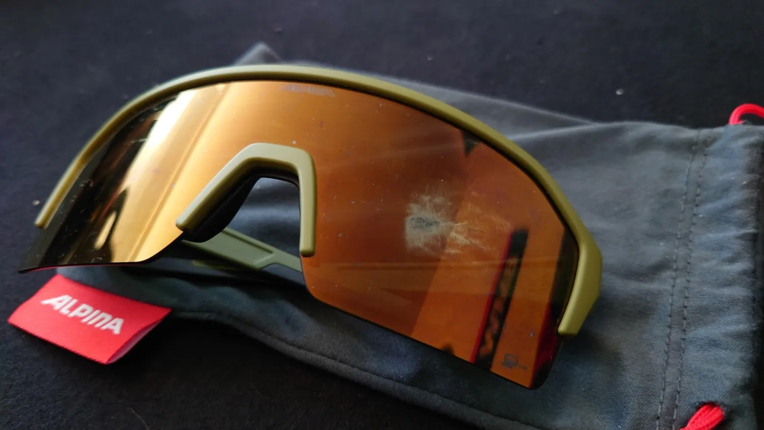 Alpina Ram HR Q-Lite occhiali Olive Matt contrasto