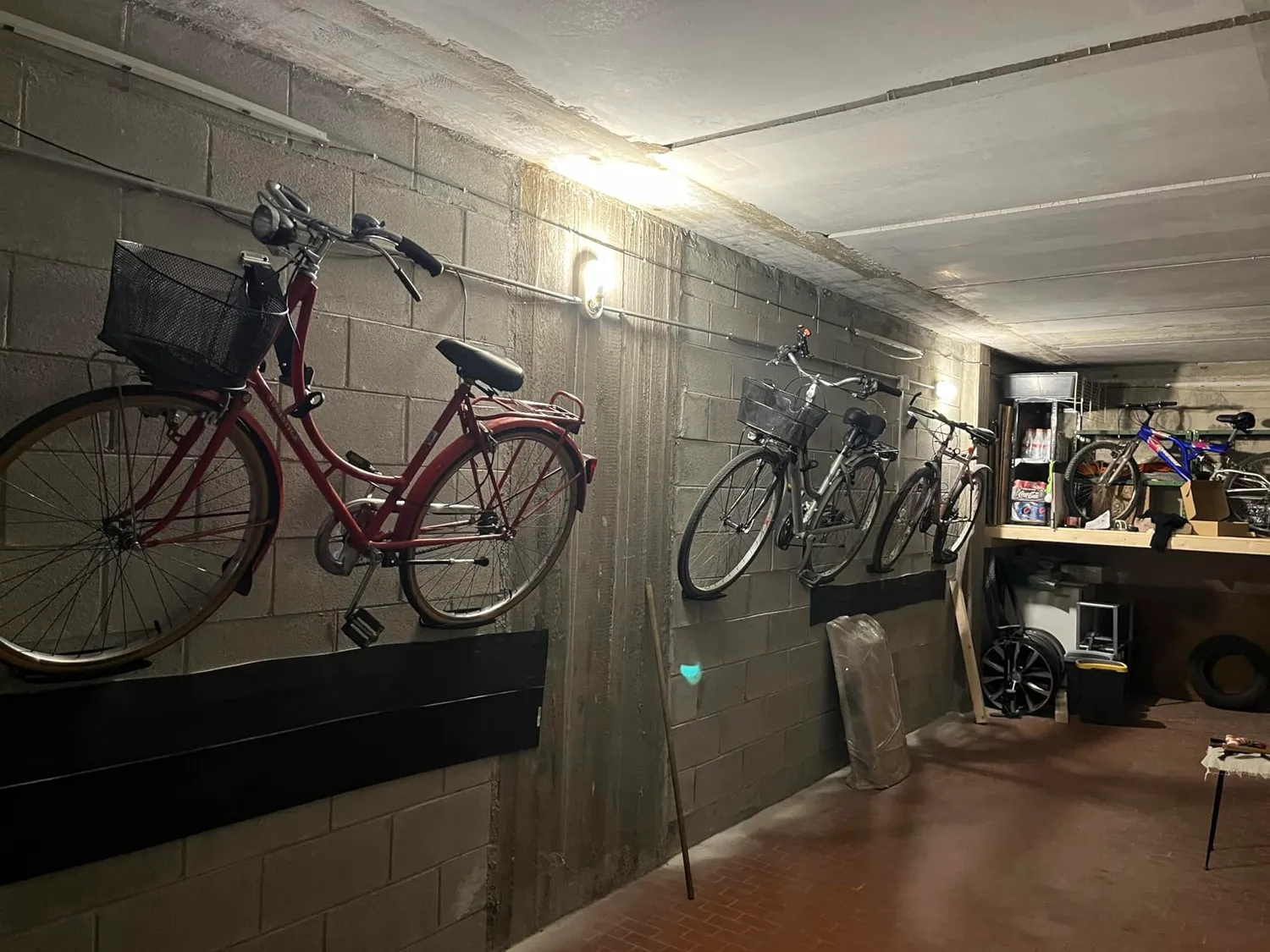 Borgen supporto bici muro gancio set 1 pezzo 32 kg
