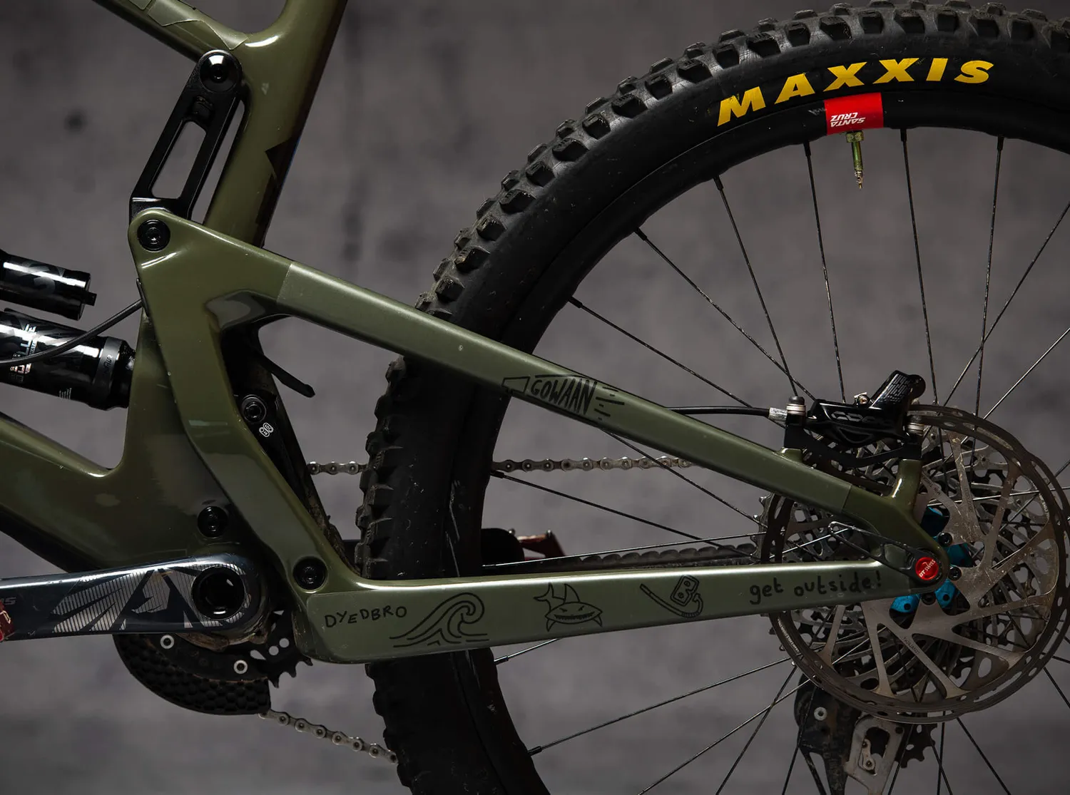 Dyedbro Gowaan protezione telaio MTB nera opaca