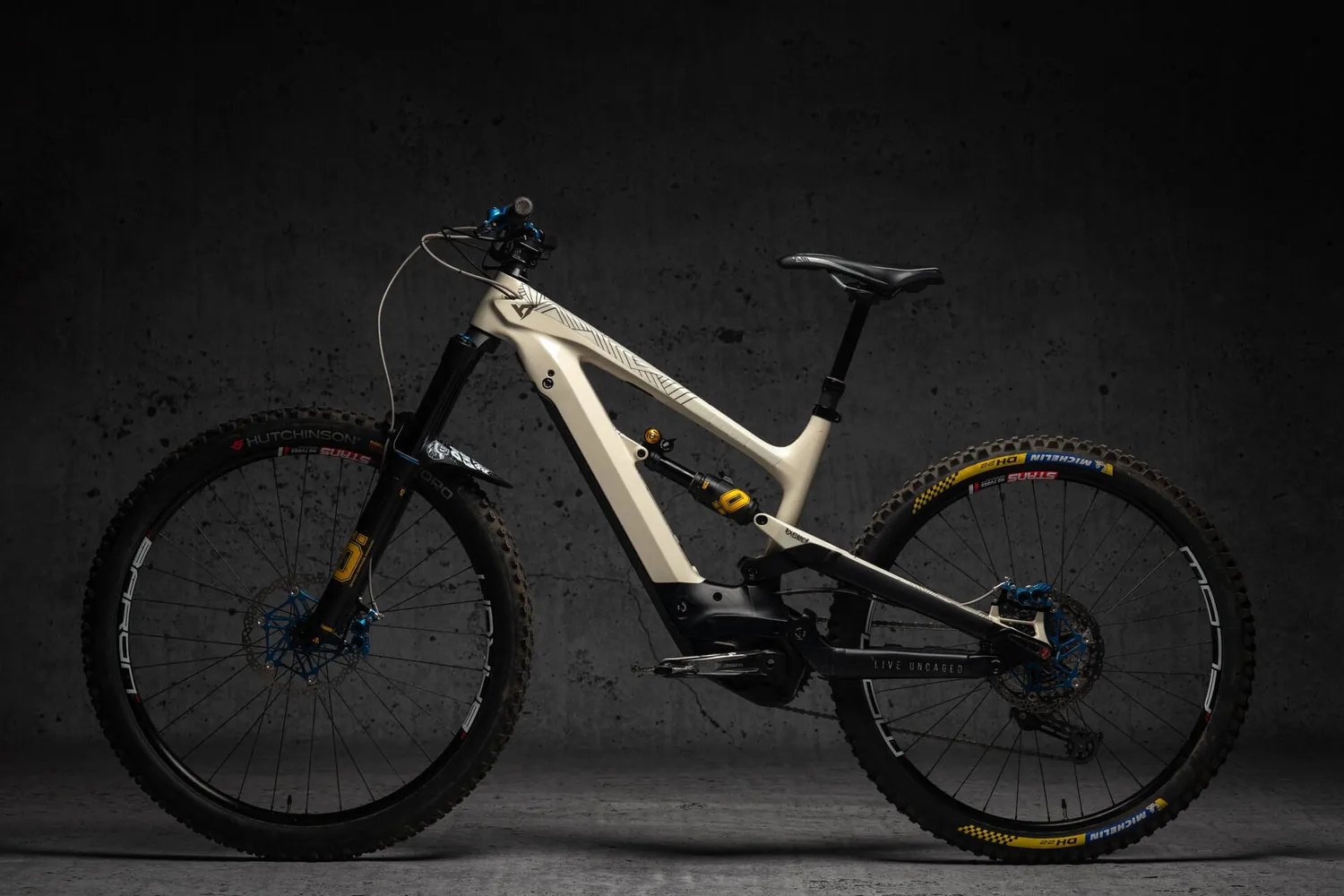 Dyedbro Stay Free protezione telaio e-bike nera opaca