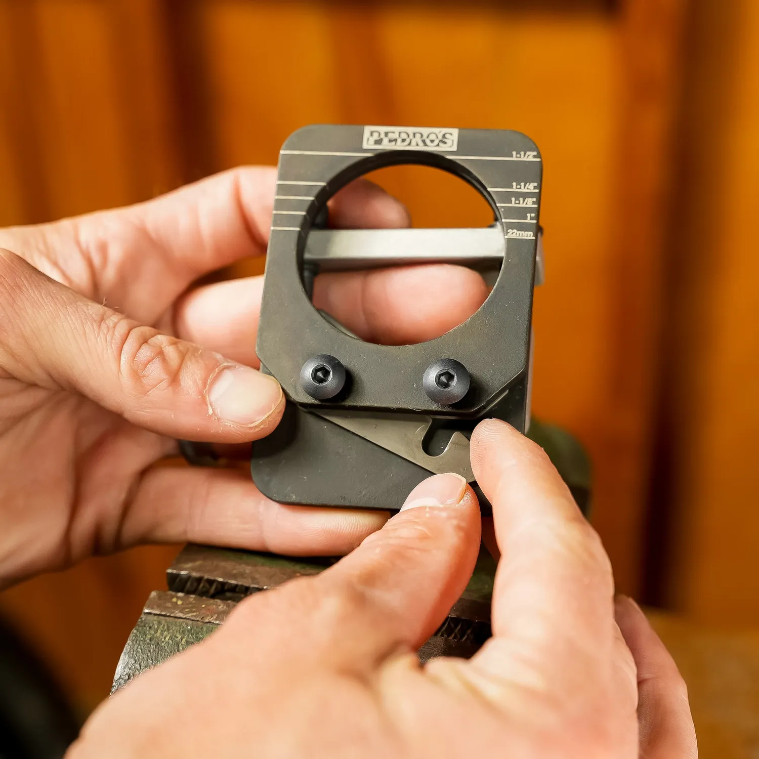 Pedro's Pro Saw Guide guida taglio tubi 19-39 mm metallo