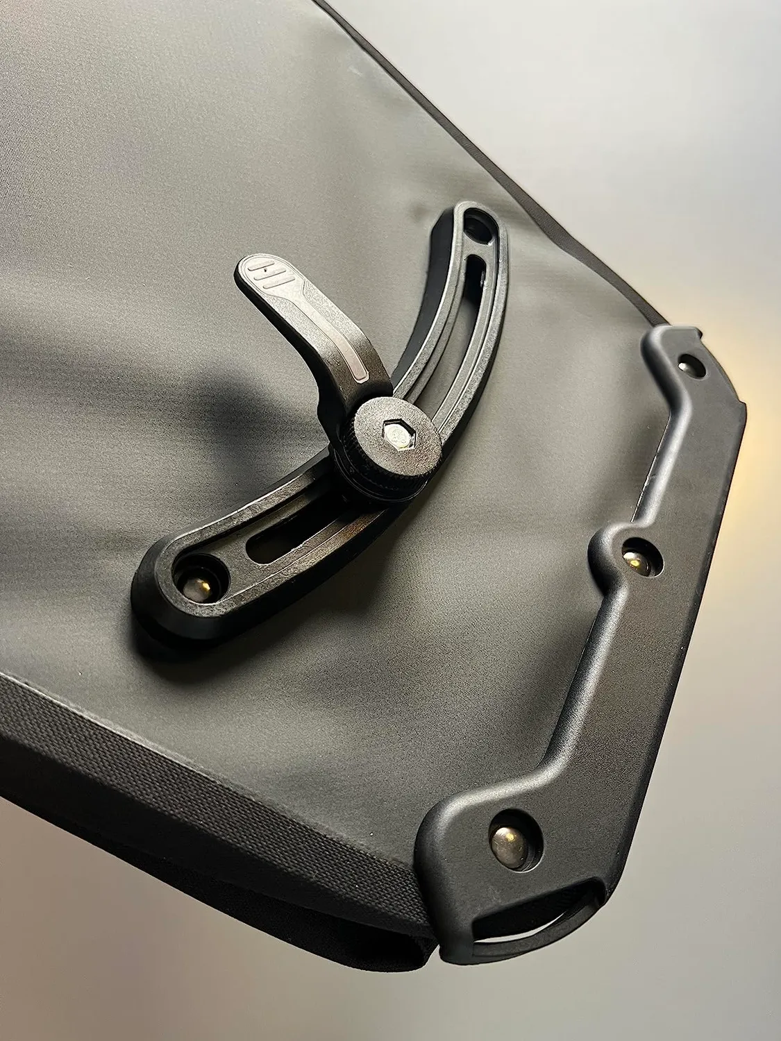 Borgen borsa frigo bici portapacchi rossa 23 L