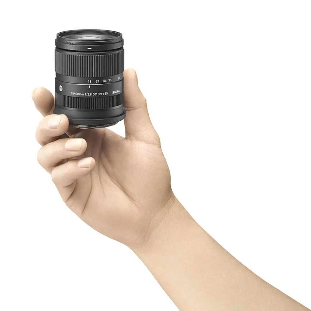 Sigma 18-50mm F2.8 DC DN Contemporary obiettivo Sony E