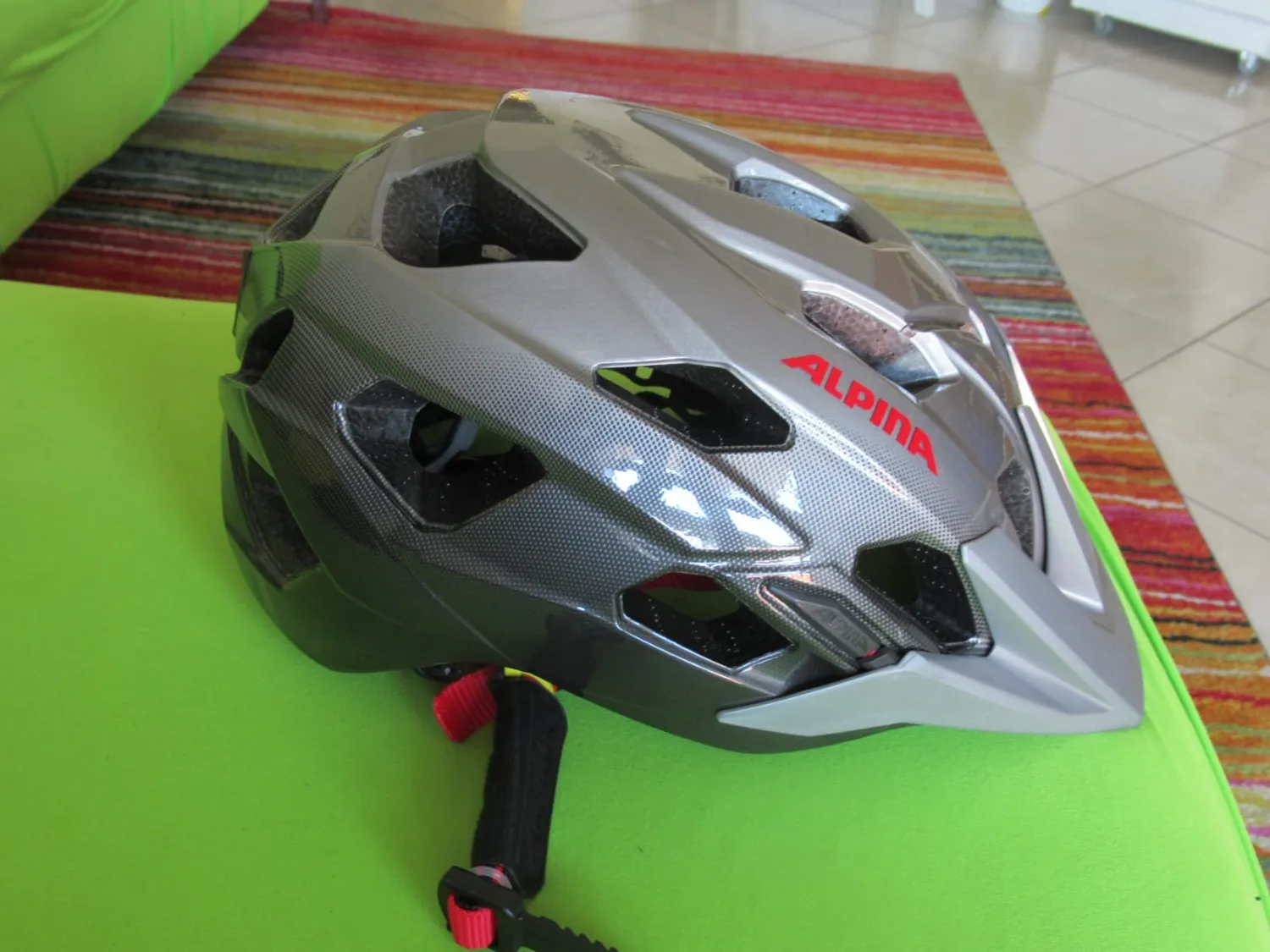 Alpina Anzana casco bici ventilato