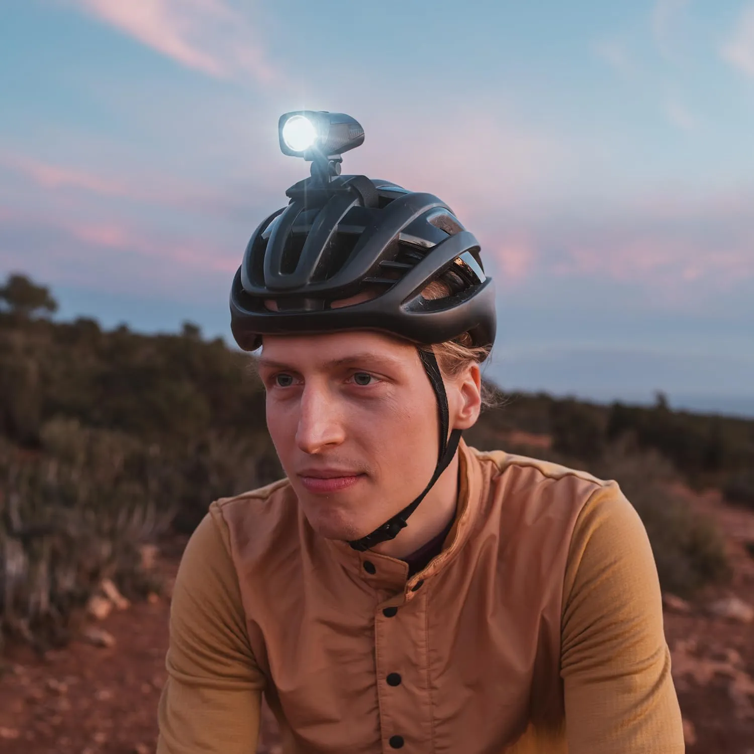 Sigma Buster 400 HL luce casco bici 400 lumen