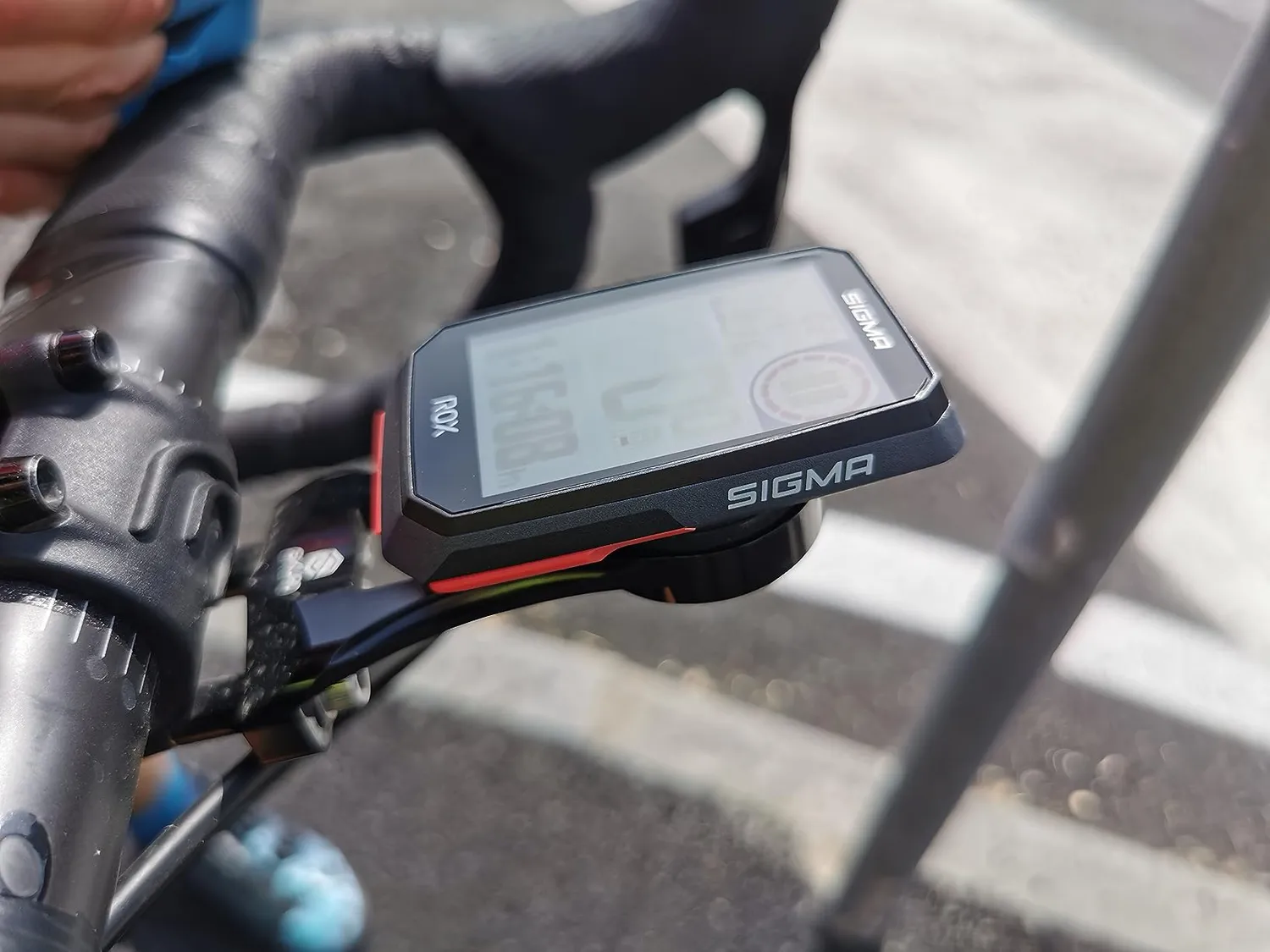 Sigma Rox 4.0 Black ciclocomputer GPS bici con altimetro