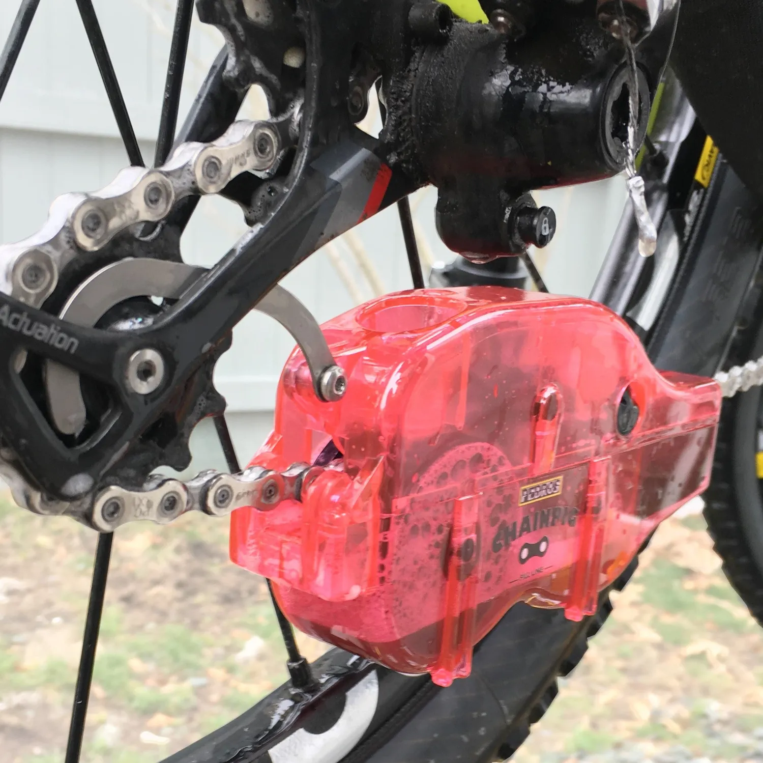 Pedro's Chain Pig II pulitore catena con spazzole