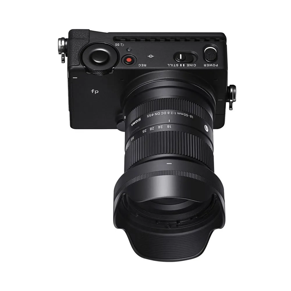 Sigma 18-50mm F2.8 DC DN Contemporary obiettivo Sony E