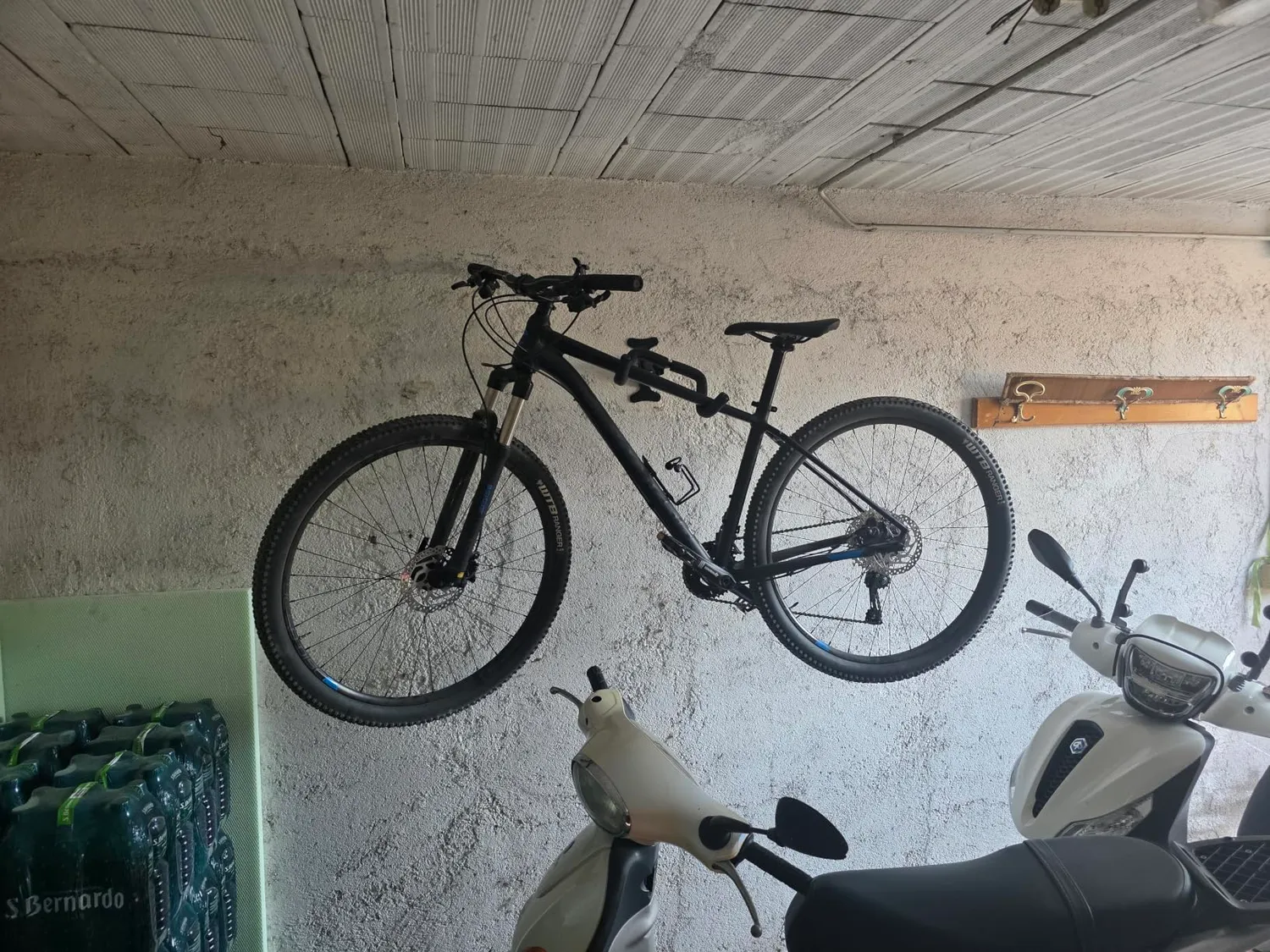 Borgen supporto bici da parete pieghevole nero 20 kg 1 pz