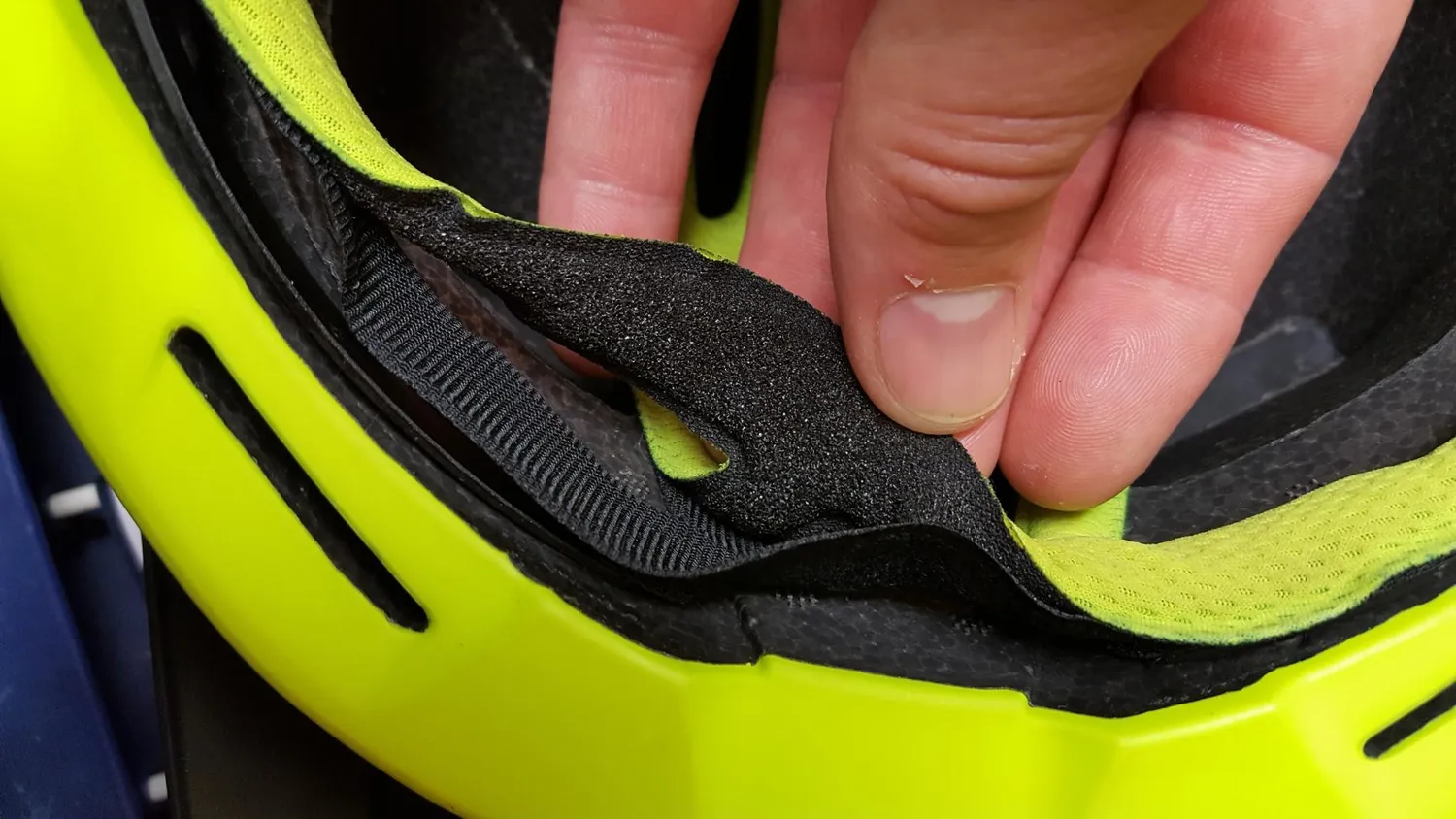 Alpina Rootage casco bici Black Neon Yellow enduro carbonio
