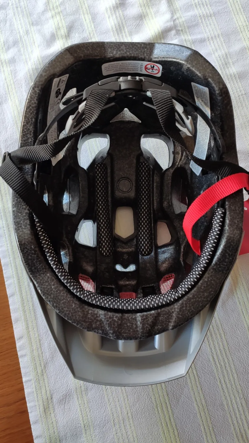 Alpina Anzana casco bici ventilato