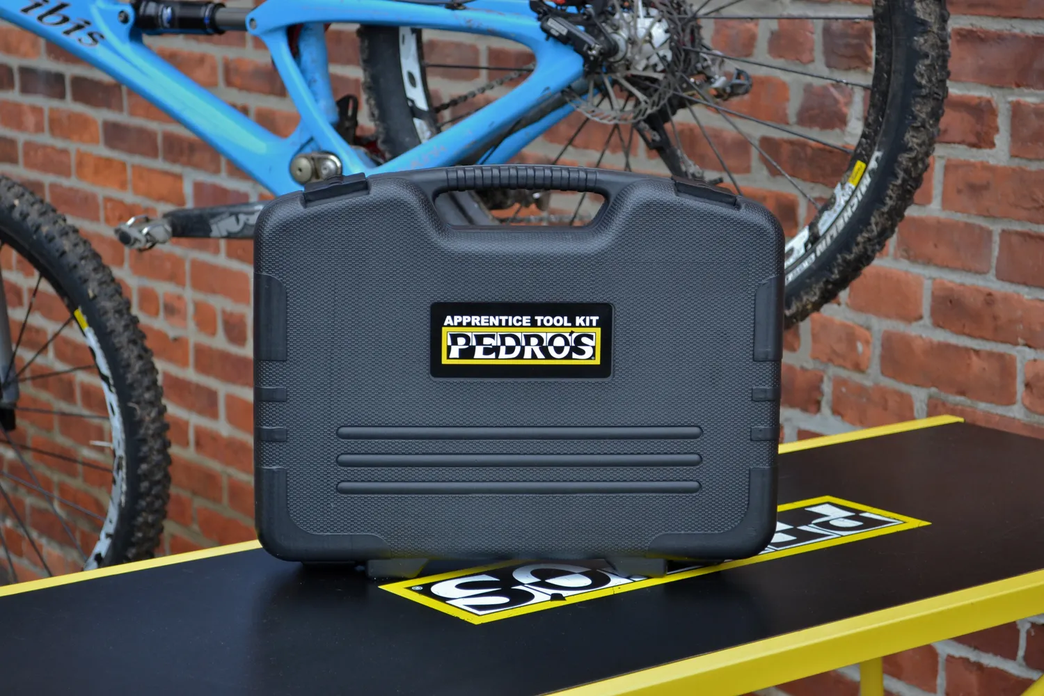 Pedro's Apprentice Tool Kit attrezzi bici 22 pezzi valigetta