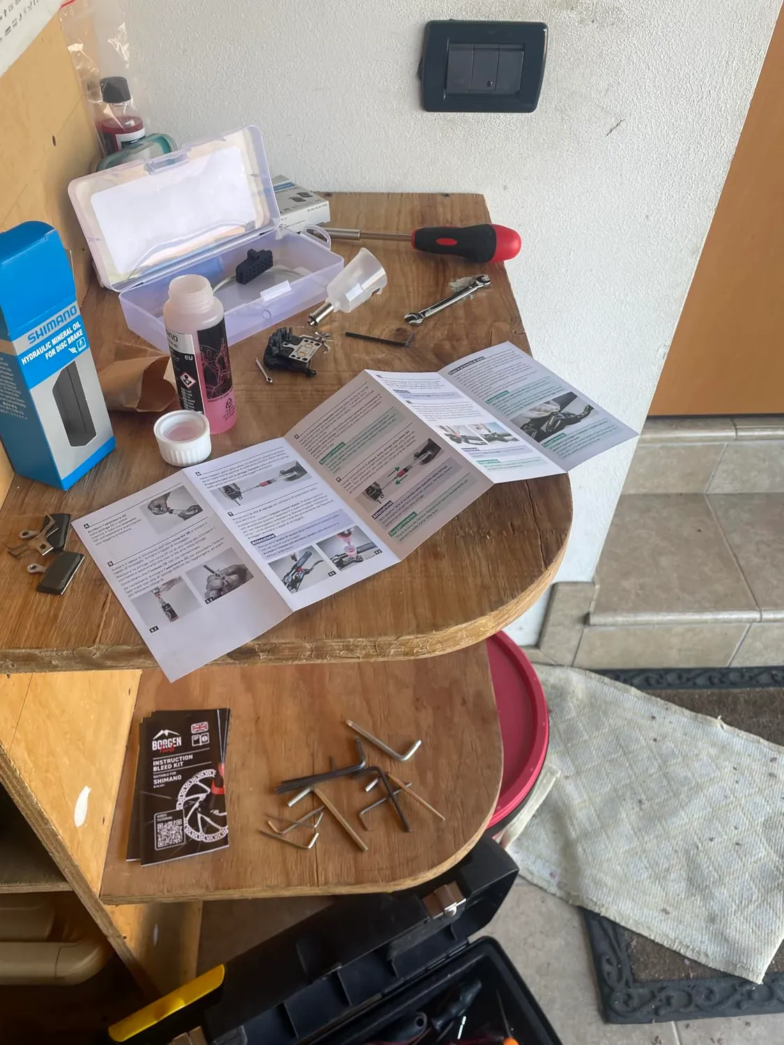 Borgen Kit Spurgo Freni Shimano olio minerale istruzioni