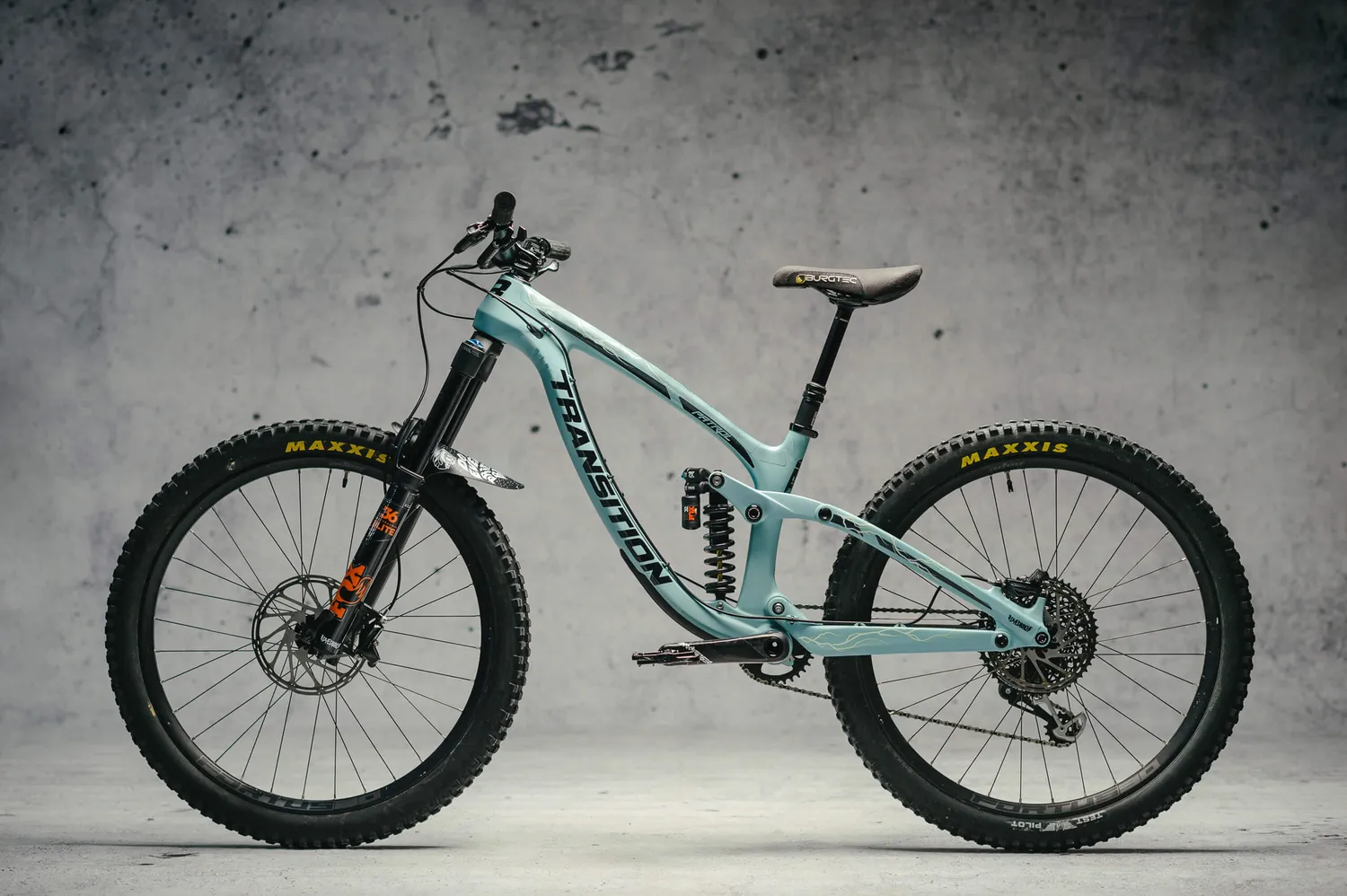 Dyedbro Lightning pellicola telaio bici opaca