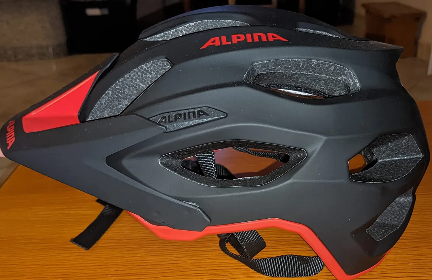 Alpina Carapax 2.0 casco mtb 52-57 cm black matt visiera